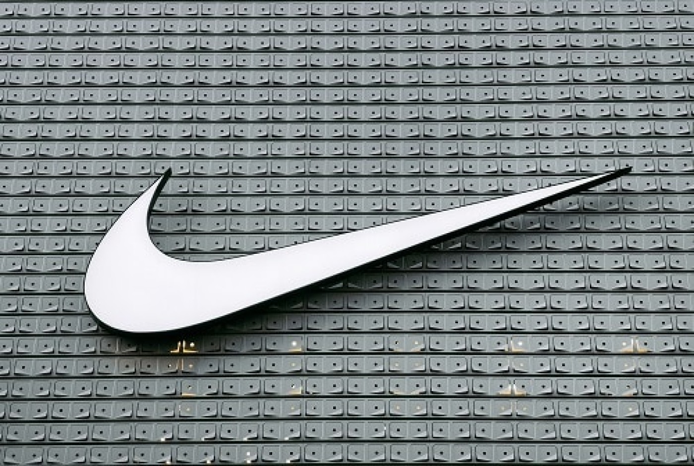 Nike Kurangi Ketergantungan Pabrik Tiongkok, Alihkan Produksi ke Negara Lain
