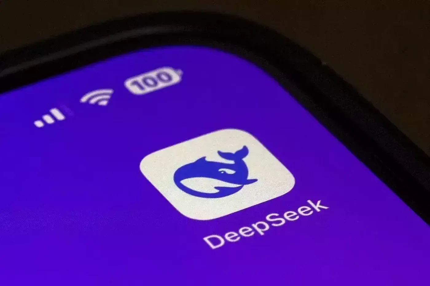 DeepSeek Terancam Diusir dari Toko Aplikasi Apple dan Google: Apa Alasannya?