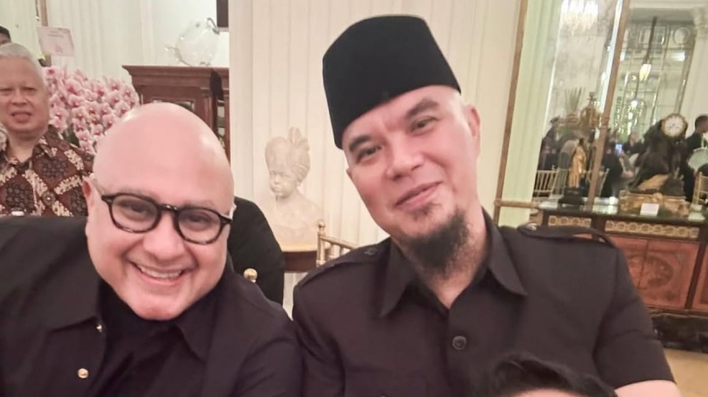 Raffi Ahmad Dikenal Sebagai Duta Perdamaian, Ajak Ahmad Dhani & Irwan Mussry Foto Bareng