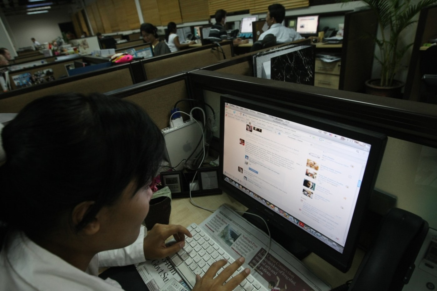 Pemerintah Siapkan Akses Internet Cepat 100 Mbps untuk Seluruh Daerah