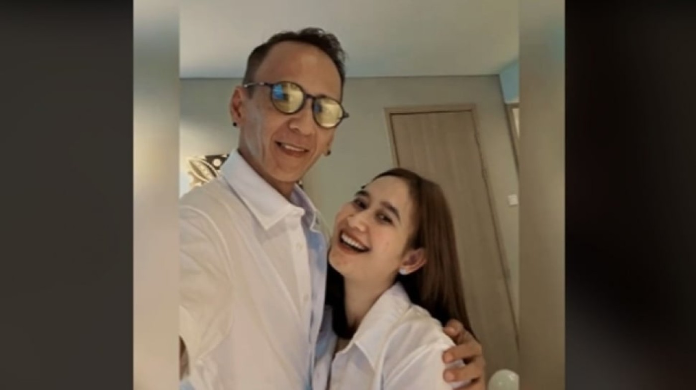 Sosok Putri Angelina, Istri Raymond Manthey yang Dikaruniai Dua Anak
