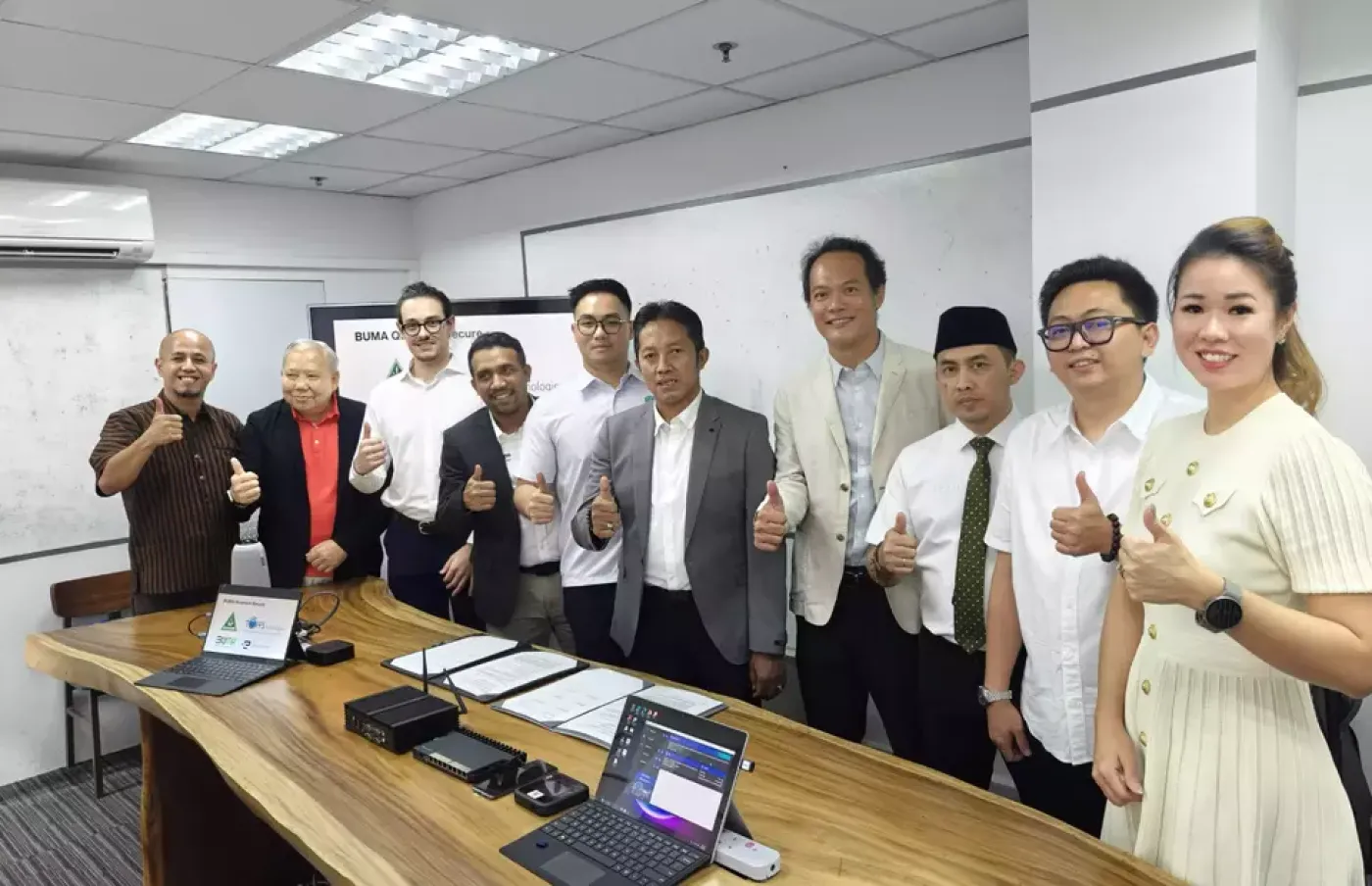 BUMA GP Ansor Rilis Quantum Secure Gandeng Singapura-Swiss untuk Keamanan Data BUMA GP Ansor Rilis Quantum Secure Gandeng Singapura-Swiss untuk Keamanan Data