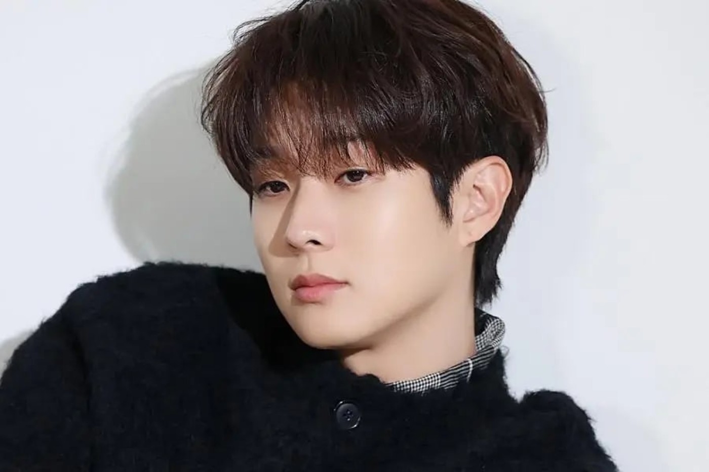 Choi Woo Shik Diincar Jadi Bintang Utama Drakor 'Whale Star: The Gyeongseong Mermaid'
