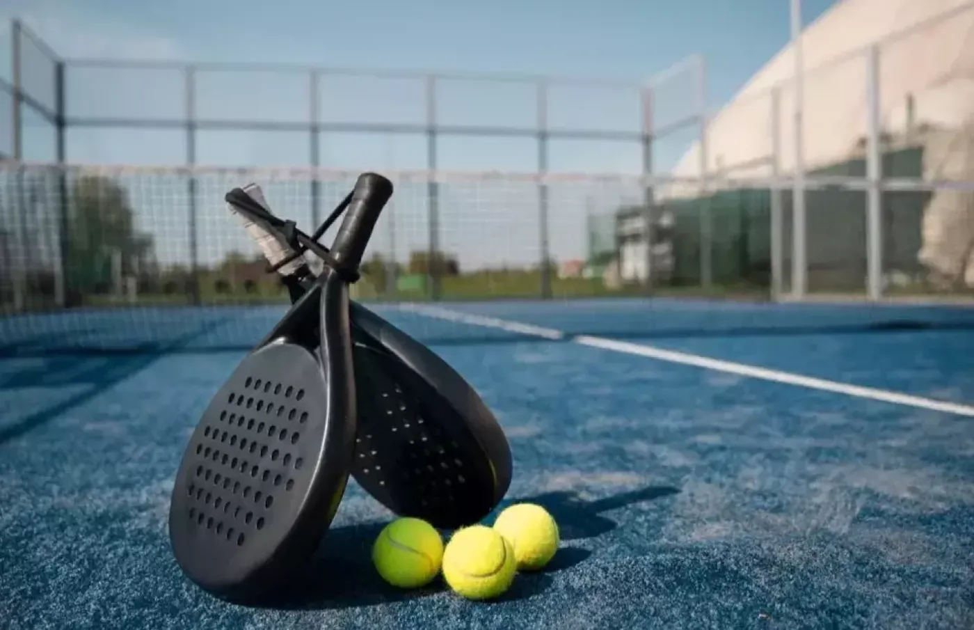 5 Cara Aman Berolahraga Padel agar Tak Cedera: Tips untuk Pemula