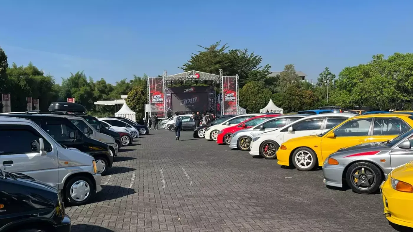 Bandung JDM Fest 2025 Resmi Digelar, Ratusan Pengunjung Serbu BCC