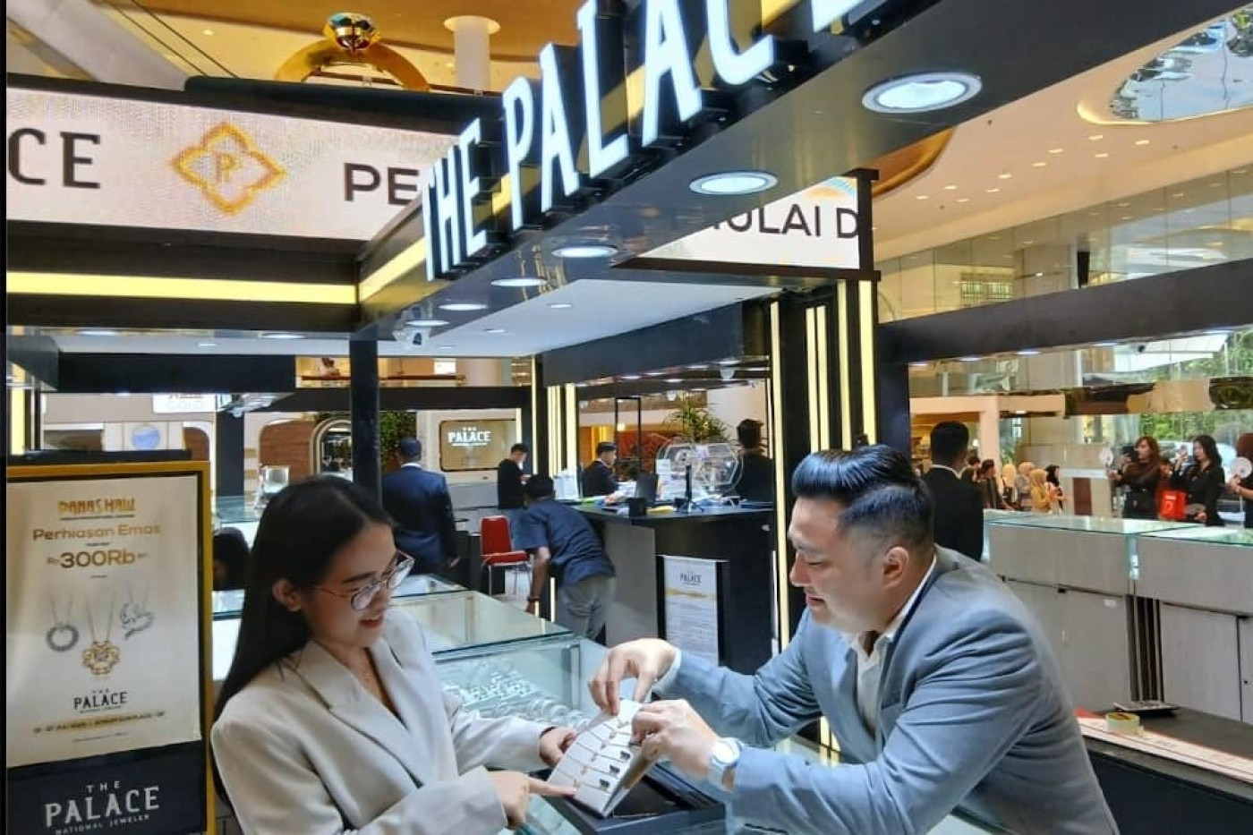 Ingin Beli Perhiasan Baru? Simak Cara Cek Keaslian Emas Secara Akurat!