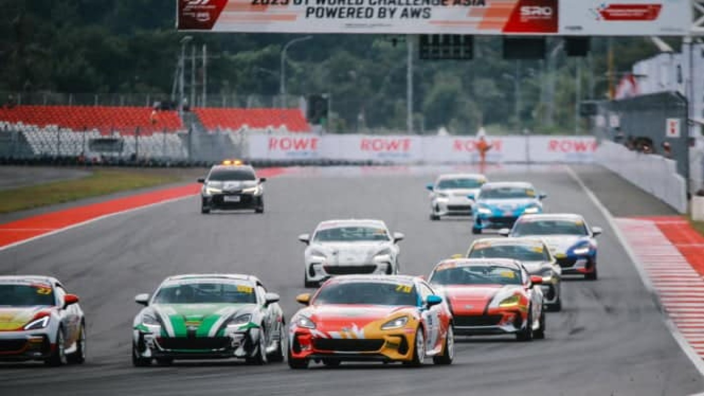 Aksi Seru Subaru BRZ Super Series Meriahkan Panggung JDM Funday 2025 Aksi Seru Subaru BRZ Super Series Meriahkan Panggung JDM Funday 2025