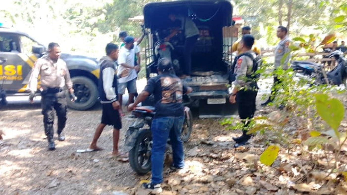 Polisi Gerebek Judi Sabung Ayam di Kupang, Amankan 12 Motor dan 2 Ayam