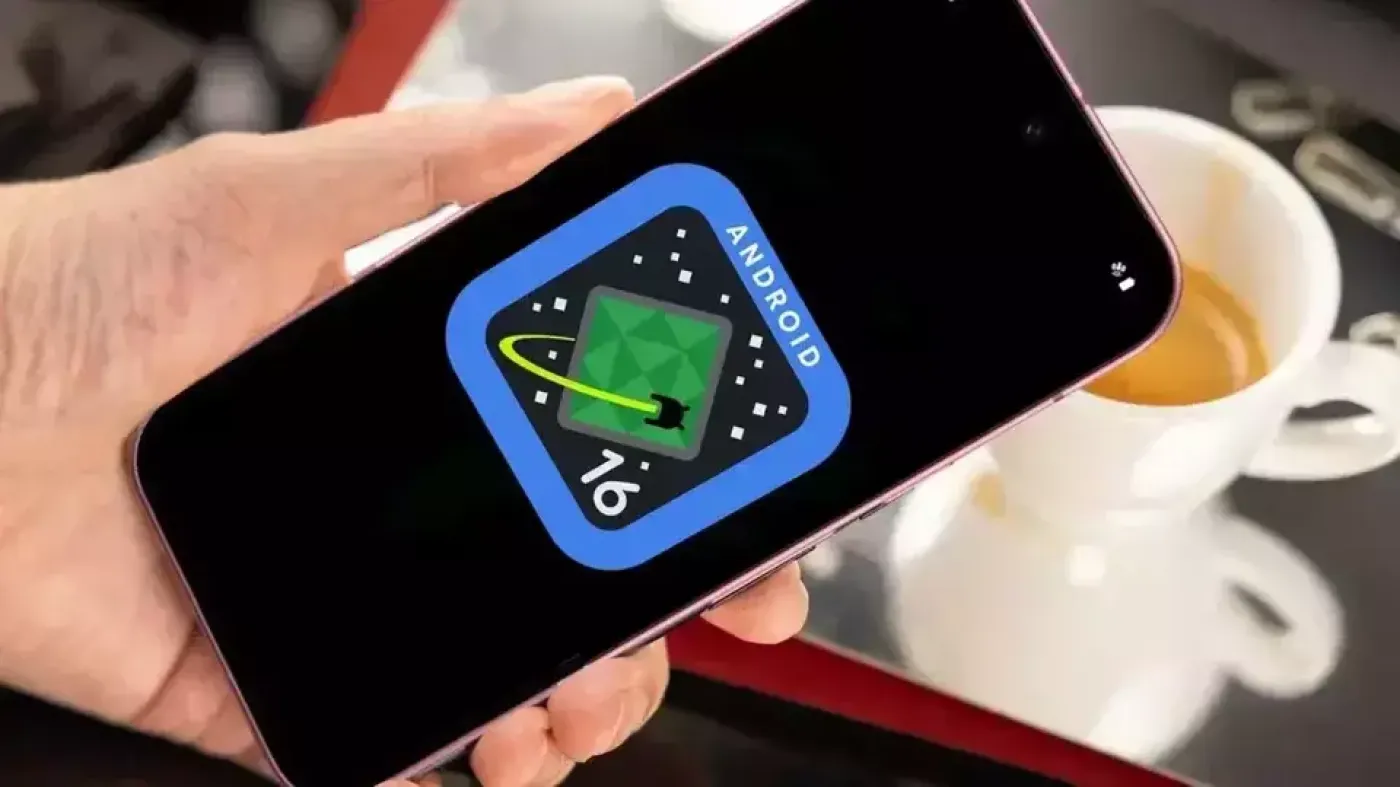 Android Tambah Mode Split Screen 90/10, Pengalaman Makin Multitasking!