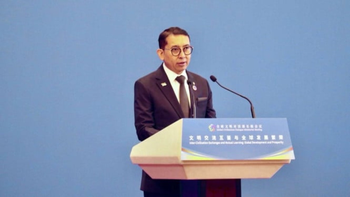 <p><strong>Fadli Zon: Pidato di Tiongkok Soroti Kehancuran Gaza Sebagai Bencana Kemanusiaan</strong></p>