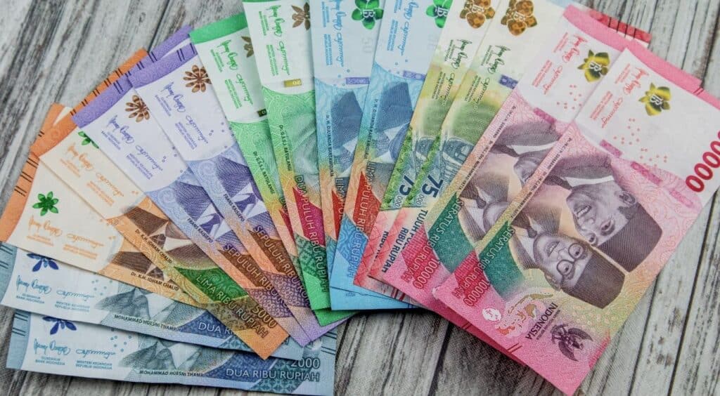 Ini Daftar Bansos 2025 dan Cara Dapatnya, Bisa Cair Langsung Tunai!