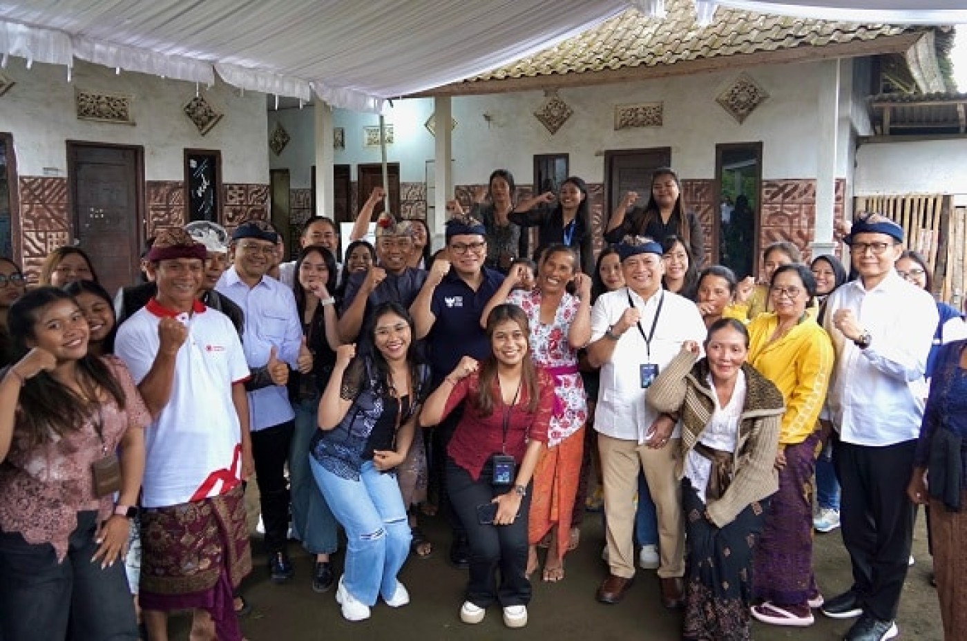 Wamen BUMN Kunjungi Desa Ulian Kintamani, Dorong Ekonomi Perempuan Prasejahtera <p><strong>Wamen BUMN Kunjungi Desa Ulian Kintamani, Dorong Ekonomi Perempuan Prasejahtera</strong></p>