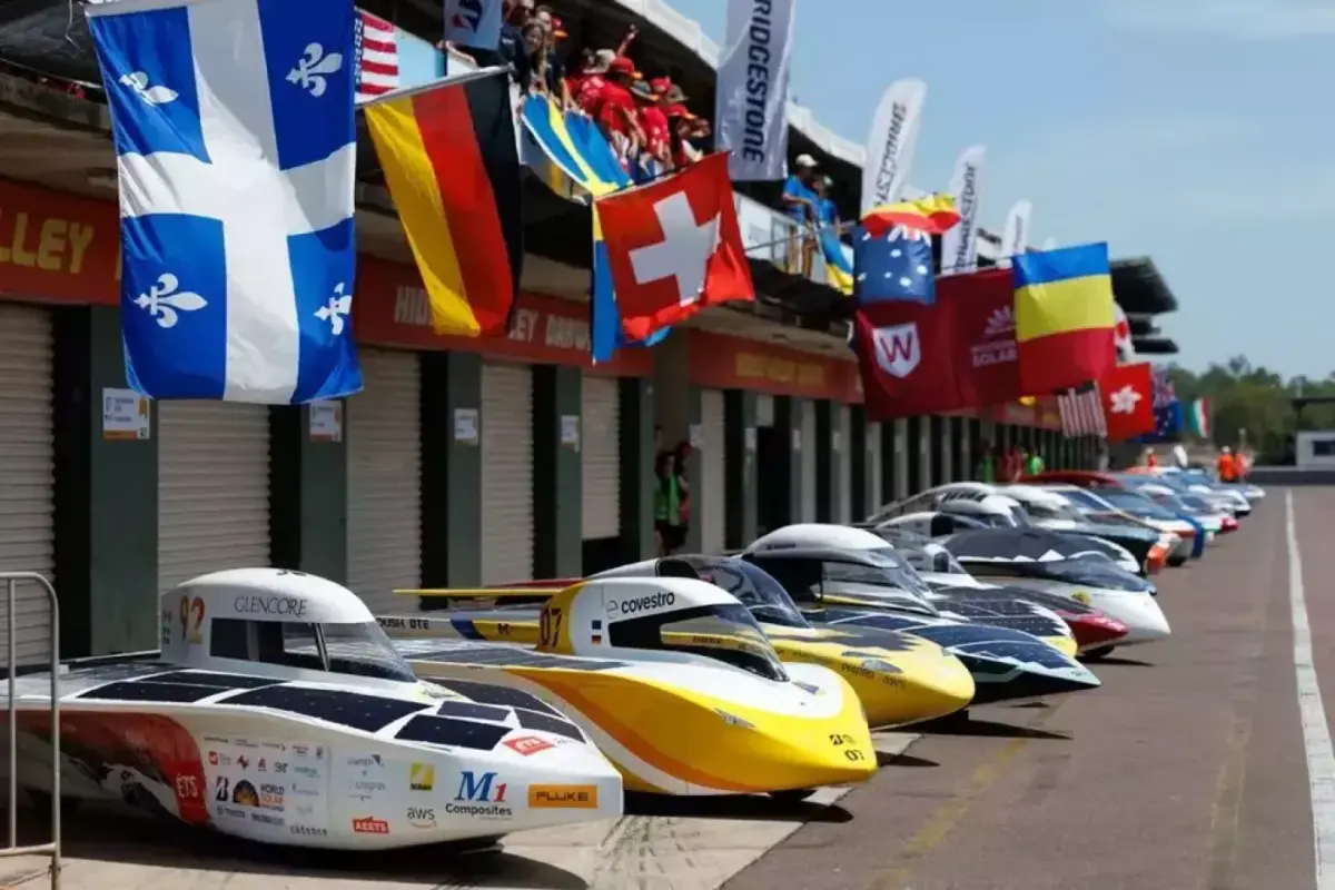 Mobil Tenaga Surya Jepang Sukses Tuntaskan Balapan 3.000 Km di Australia dengan Cepat