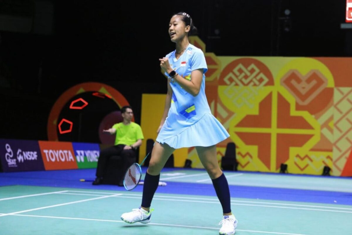 Hasil 16 Besar Kejuaraan Dunia BWF 2025: Putri KW Tekuk Tomoka di Set 1