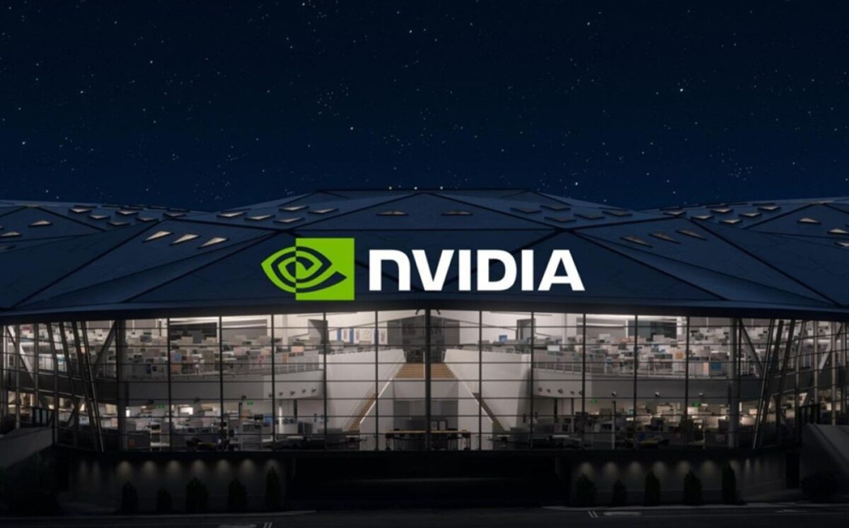 Nvidia Catat Laba Besar, Saham Melemah di Tengah Kekhawatiran Gelembung AI & Bisnis Tiongkok