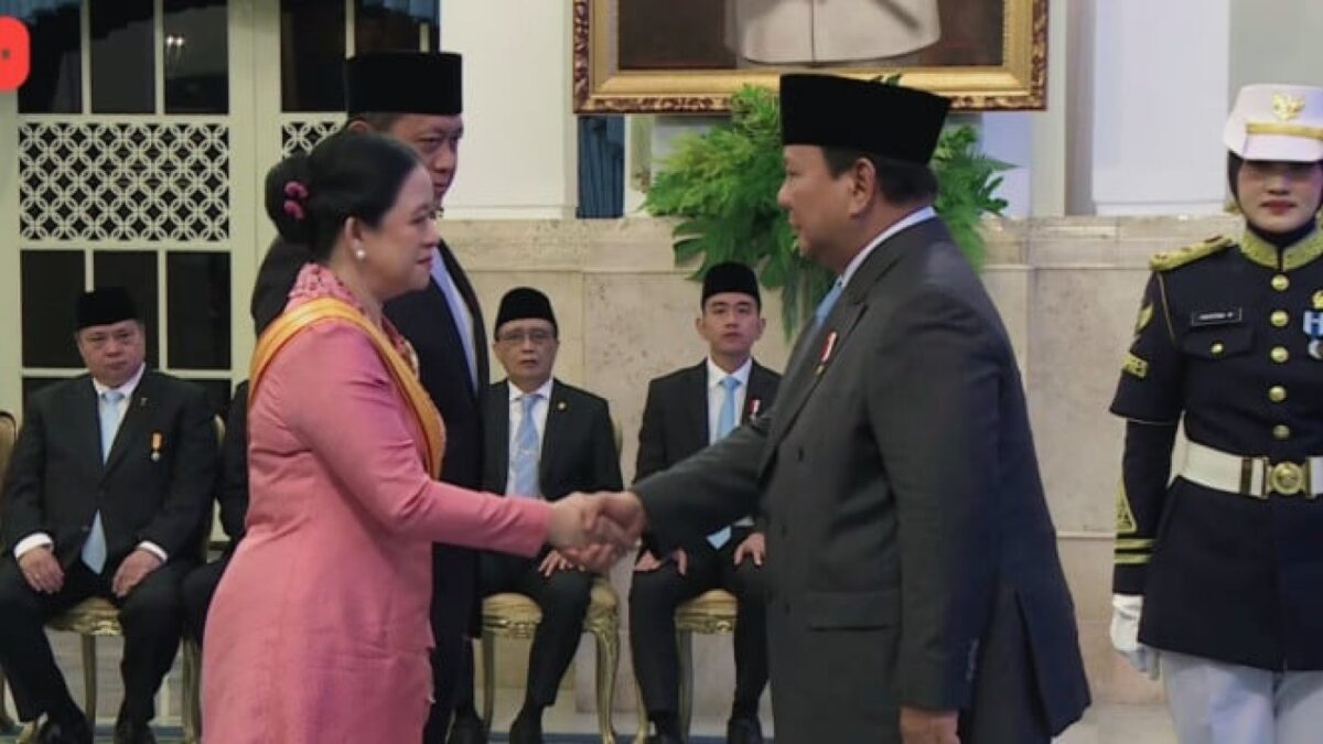 Puan hingga A.M Hendropriyono Dianugerahi Bintang Utama RI oleh Prabowo