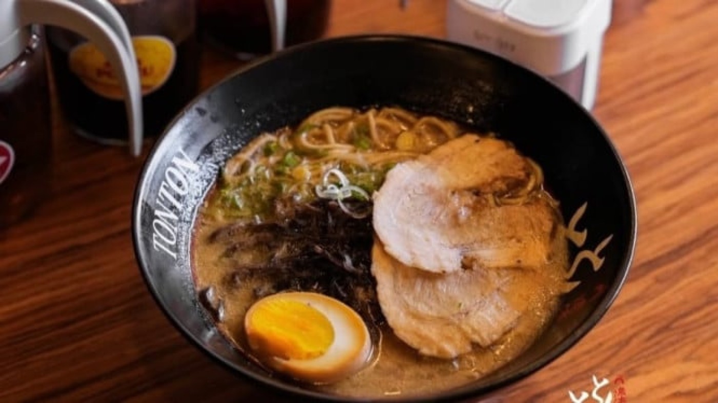 Gak Perlu Jauh ke Jepang, Nikmati Ramen Kumamoto Otentik di Indonesia Sekarang!