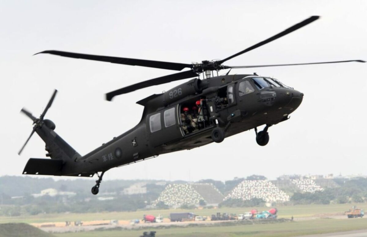 Helikopter Polisi Kolombia Jatuh Diserang Drone, 12 Orang Tewas Segera
