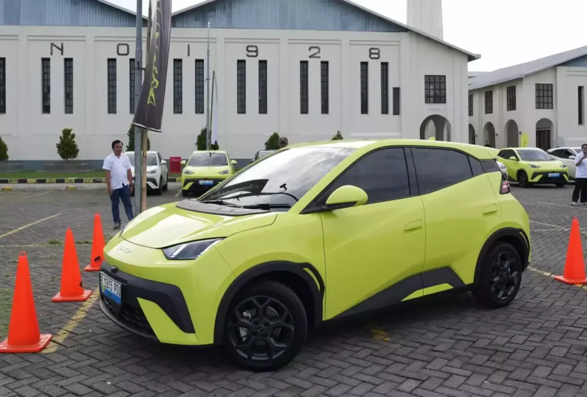 8 Mobil Listrik untuk Pemula: Pilihan City Car hingga Mini SUV Terbaik 2025