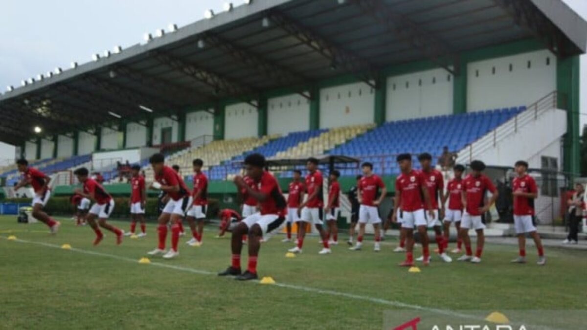 Timnas Indonesia U-17 Siap Tempur Lawan Uzbekistan Malam Ini: Update Terbaru