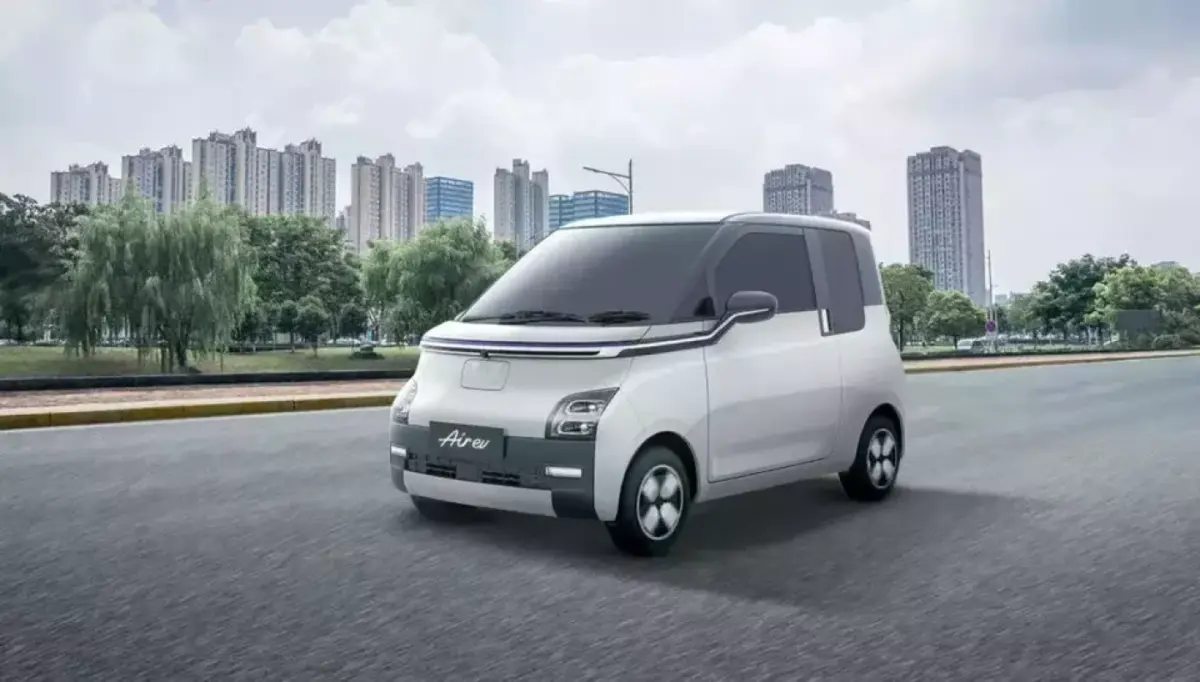 8 Mobil Listrik Bodi Mungil Favorit untuk Aktivitas Harian di Kota 2025
