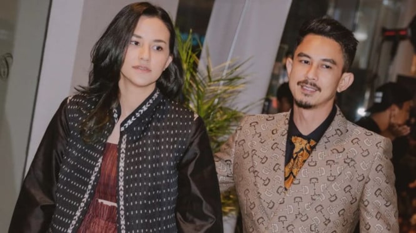 Terungkap Dahlia Poland dan Fandy Christian Nikah Islam, Lalu Pindah Agama Terungkap Dahlia Poland dan Fandy Christian Nikah Islam, Lalu Pindah Agama saat…