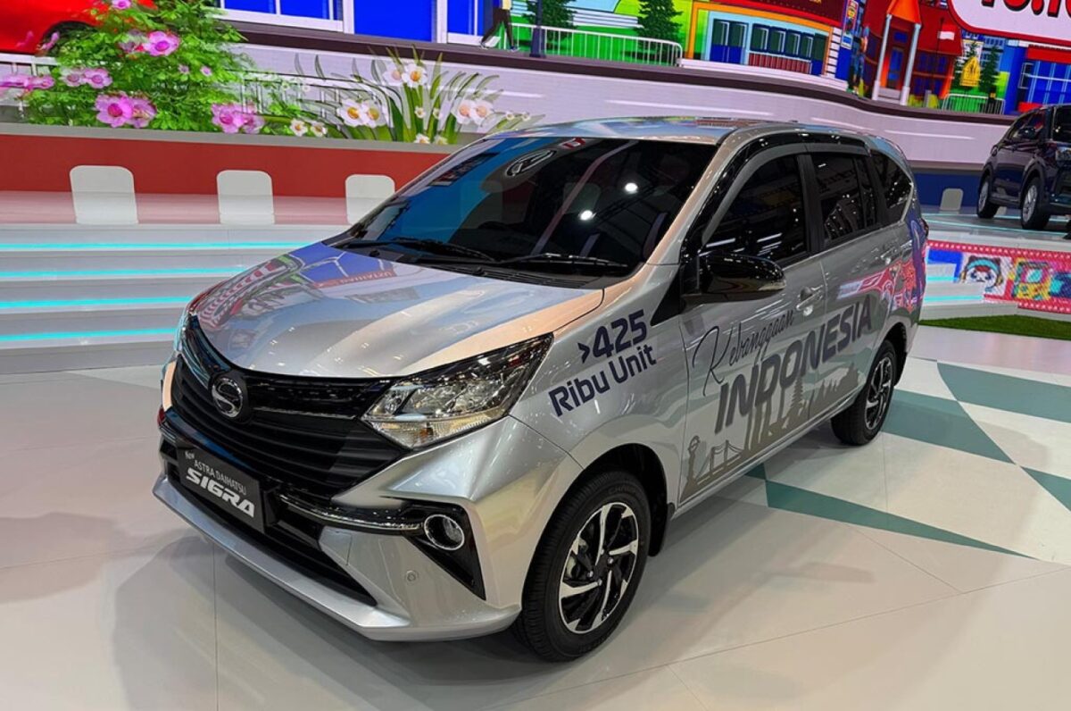 New Daihatsu Sigra 1.2R Deluxe Tampil Lebih Sporty dengan Fitur Modern dan Harga Terjangkau