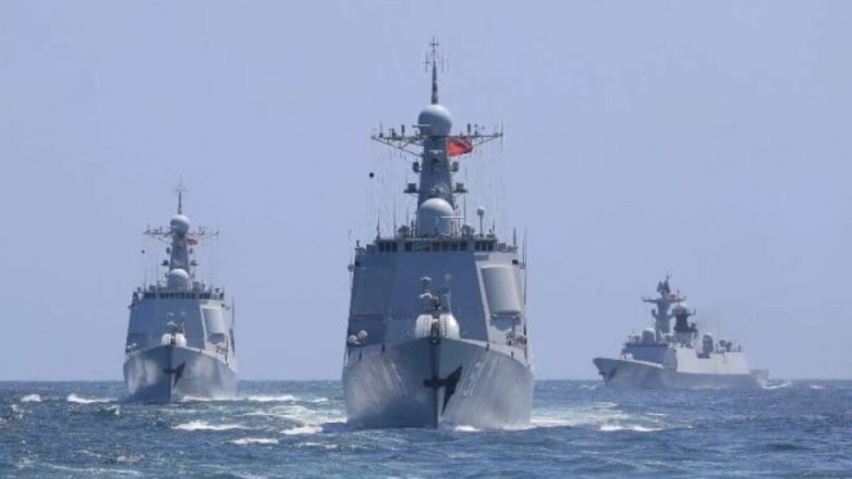 Kapal Perang Rusia dan China Uji Tembak Artileri Dekat Jepang