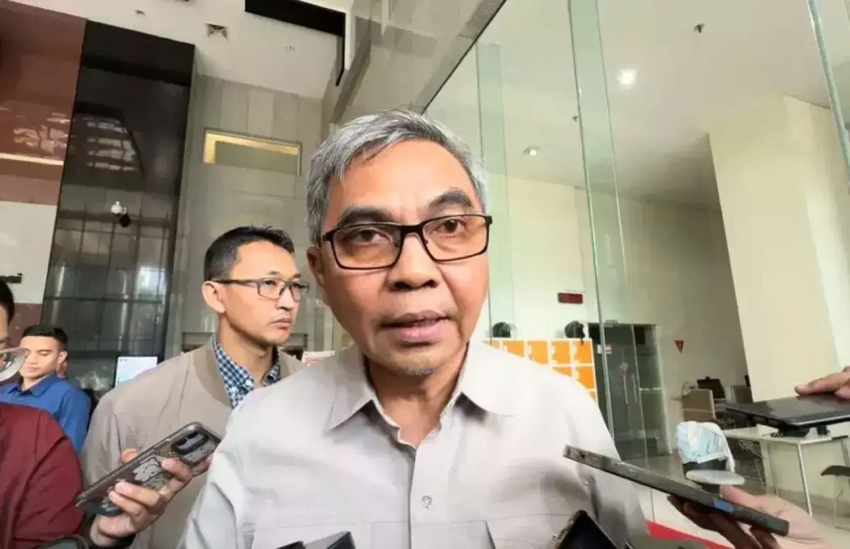 KPK Sentil Mega: Hasto Masih Korupsi Meski Diampuni