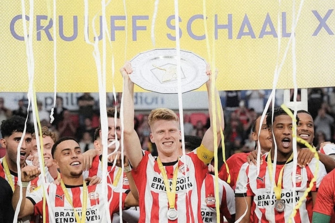 Dean James Tampil Apik, PSV Gagal Juara Usai Melawan Go Ahead Eagles Dean James Tampil Apik, PSV Gagal Juara Usai Melawan Go Ahead Eagles