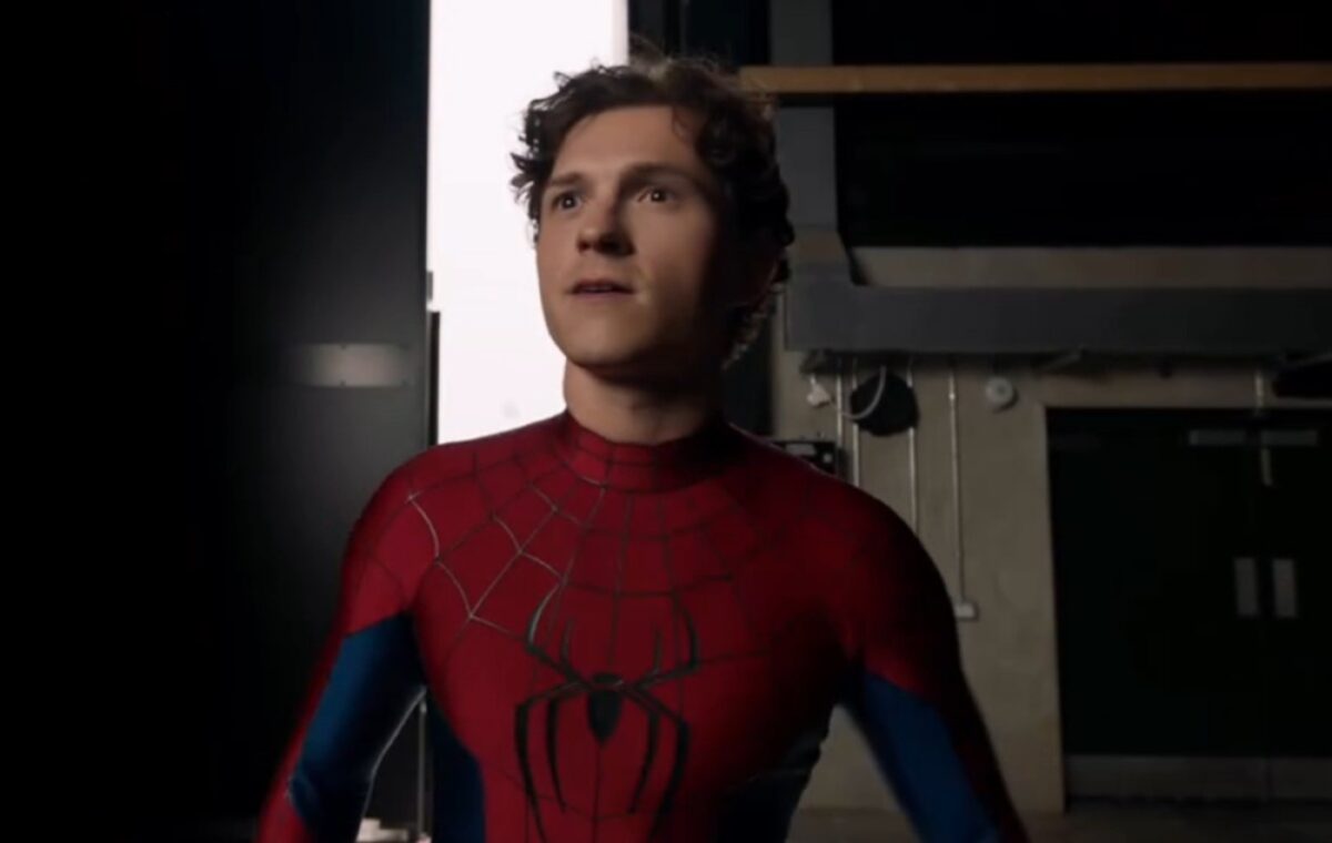 Tom Holland Pamer Kostum Baru dalam Cuplikan Perdana Spider-Man: Brand New Day