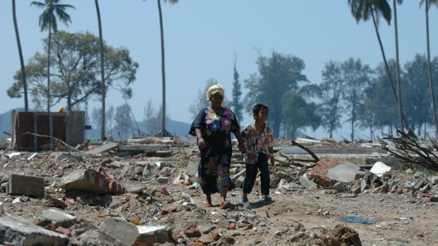 10 Tsunami Paling Dahsyat di Dunia: Gelombang Setinggi 85 Meter