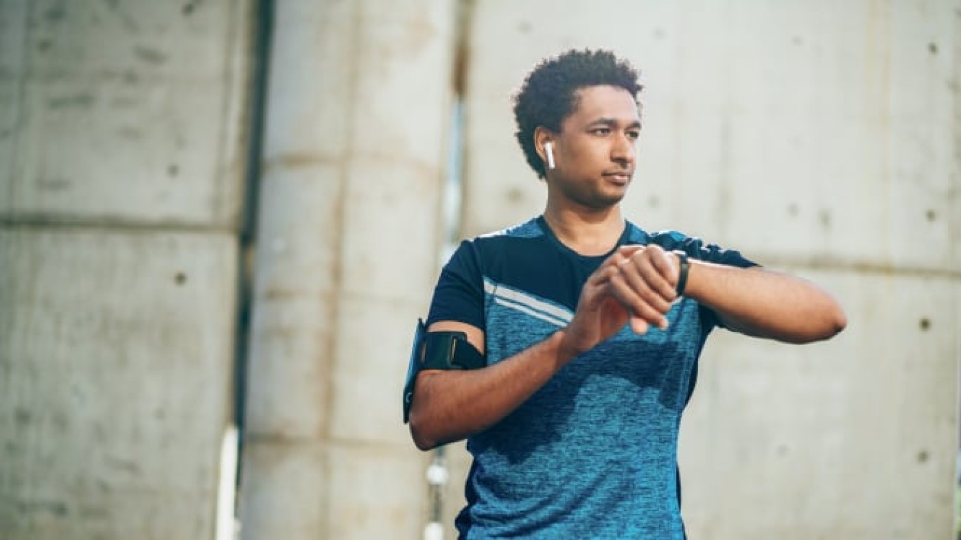 5 Smartwatch Terbaik untuk Taklukkan Marathon 2025: Panduan Lengkap Pilihan Terbaru