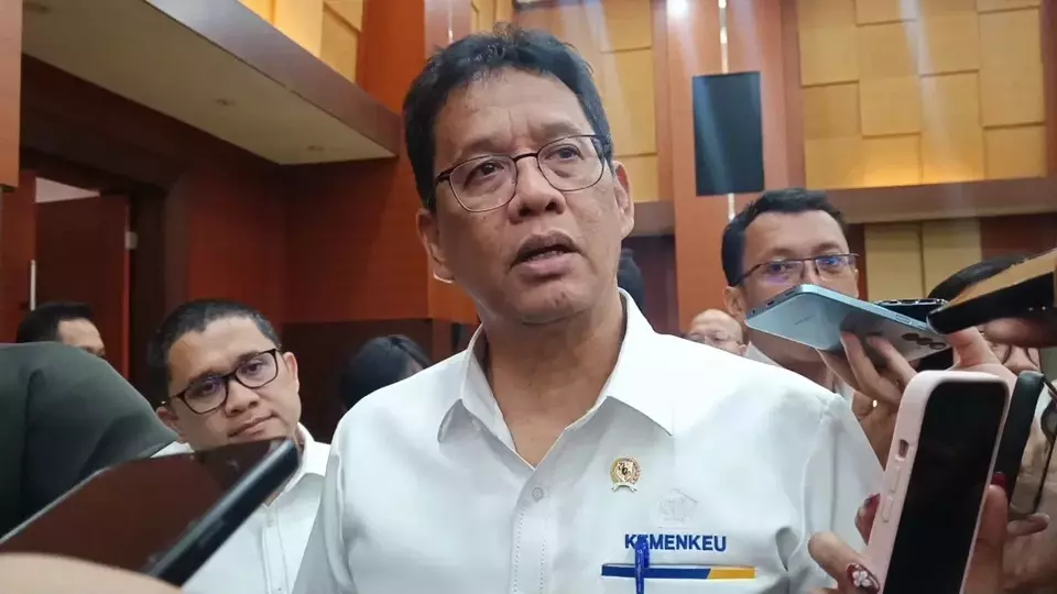 Mendadak Sidak ke Kantor BNI, Menkeu Purbaya Tanya: Boleh Masuk Enggak Ya?