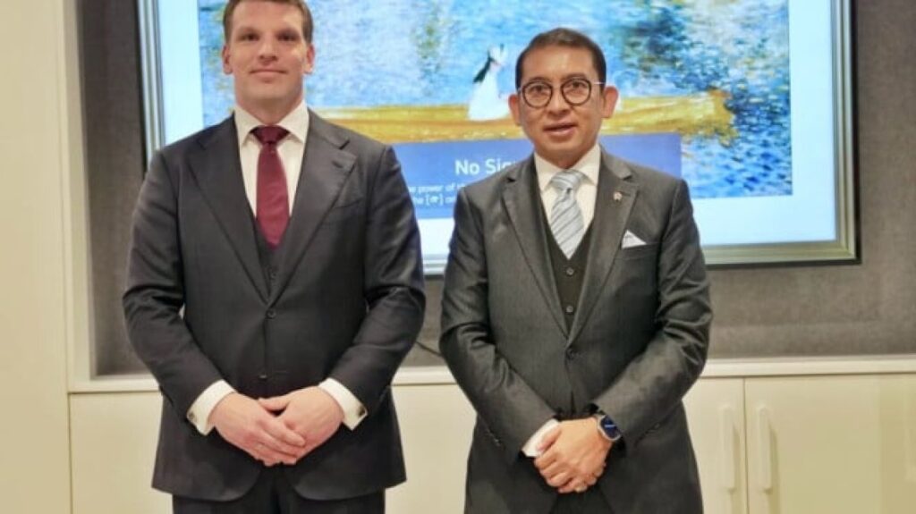 Fadli Zon Terima Pengembalian Fosil Manusia Purba dari Belanda secara Resmi