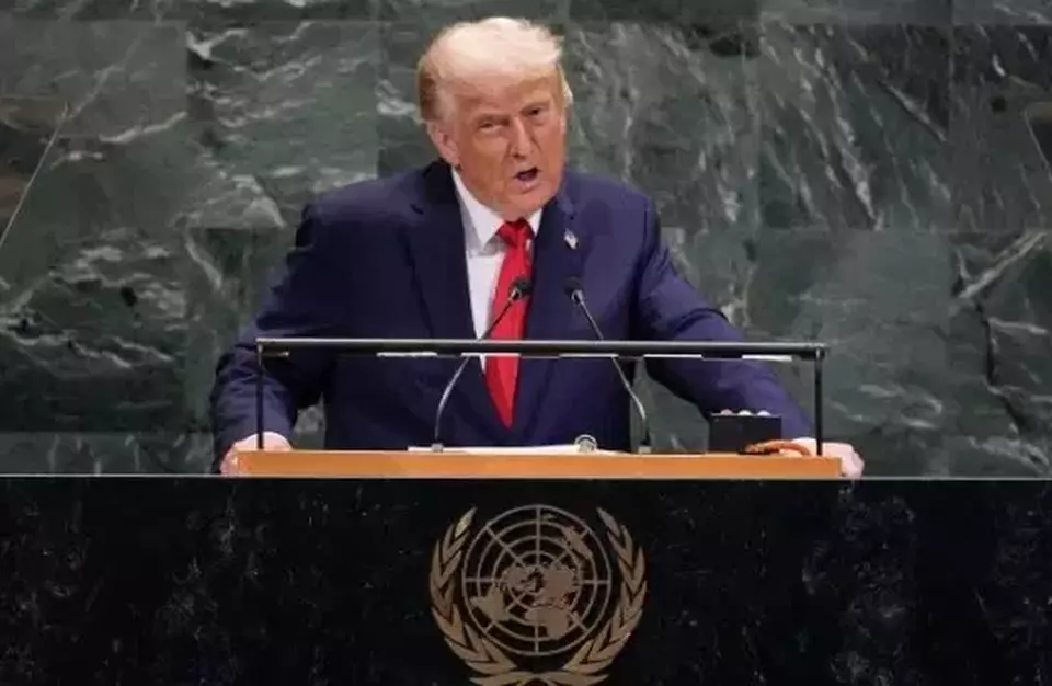 Trump Blak-blakan Tuduh China dan India Biayai Rusia Perang di Ukraina