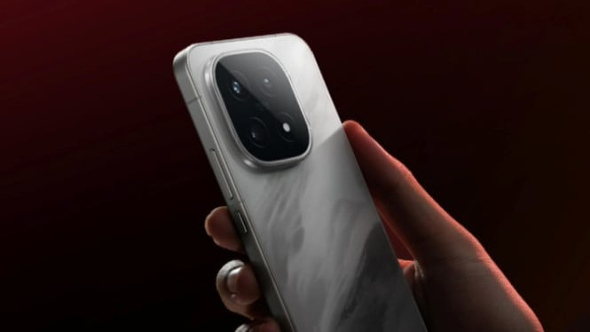 iQOO 15 Resmi Usung Layar OLED LEAD 2K Samsung, Teknologi 'Display of The Year'!