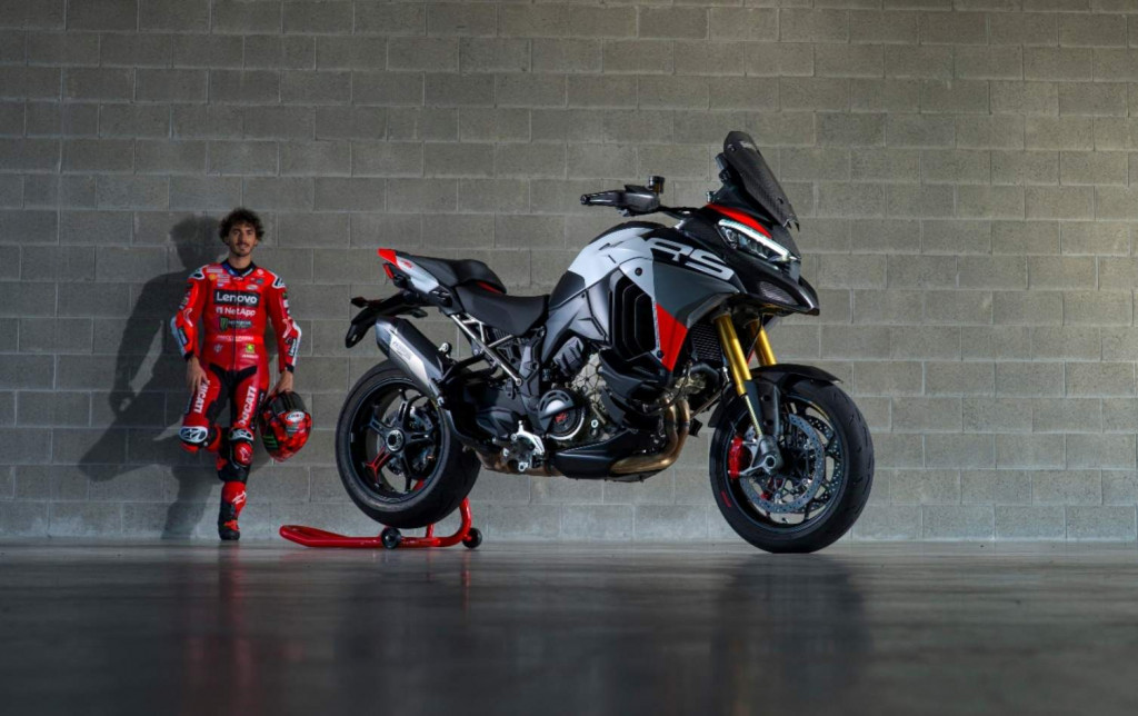Ducati Multistrada V4 RS: Motor Touring Premium dengan Performa Mesin MotoGP Terbaru