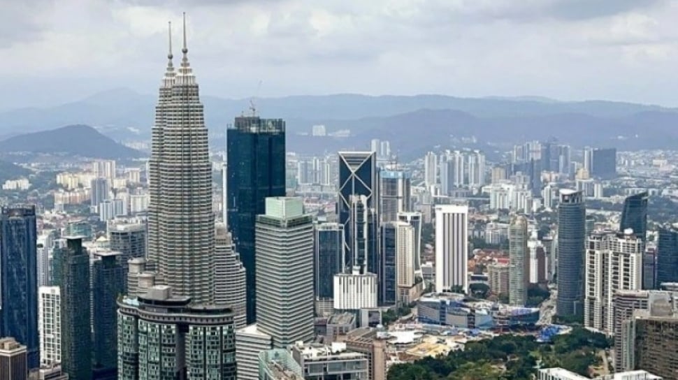 Ke Kuala Lumpur Anti-Ribet: Terbang ke Bandara Subang, Liburan Jadi Lebih Cepat & Praktis! Ke Kuala Lumpur Anti-Ribet: Terbang ke Bandara Subang, Liburan Jadi Lebih Cepat & Praktis!