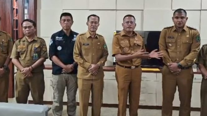 Bukan Cuma Copot Kepala Sekolah, Wali Kota Prabumulih Arlan Mutasi 18 Tenaga Medis ke Daerah Terpencil