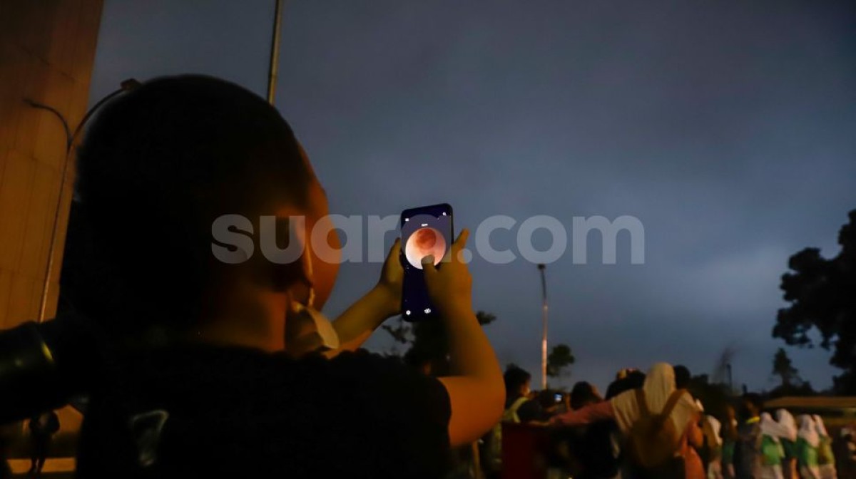Gerhana Bulan Langka 7 Sept 2025: Jadwal Blood Moon Se-Indonesia WIB-WIT & Cara Lihat Gerhana Bulan Langka 7 Sept 2025: Jadwal Blood Moon Se-Indonesia WIB-WIT & Cara Lihat
