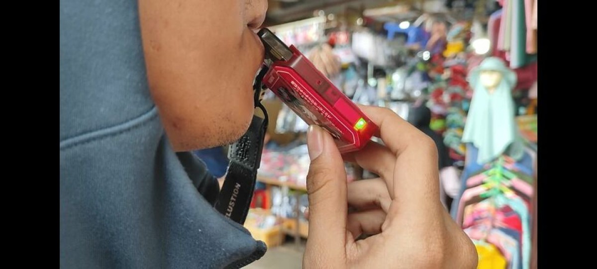Banyak Negara Melarang Vape, Ini Deretan Bahaya yang Perlu Diwaspadai