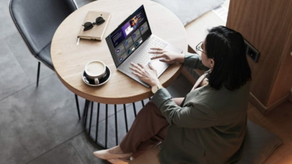 Acer Swift Air 16: Laptop Ideal Freelancer, Ringan, Performa Kuat, Baterai Tahan Lama