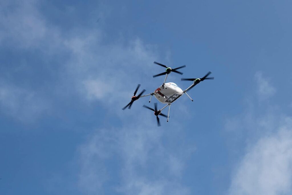 Keunggulan Baterai Solid-State untuk Drone: Produksi Massal Resmi Dimulai di Cina