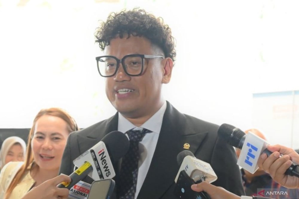 Postingan Uya Kuya Setelah Rumahnya Dijarah: Kronologi dan Respons Terbaru