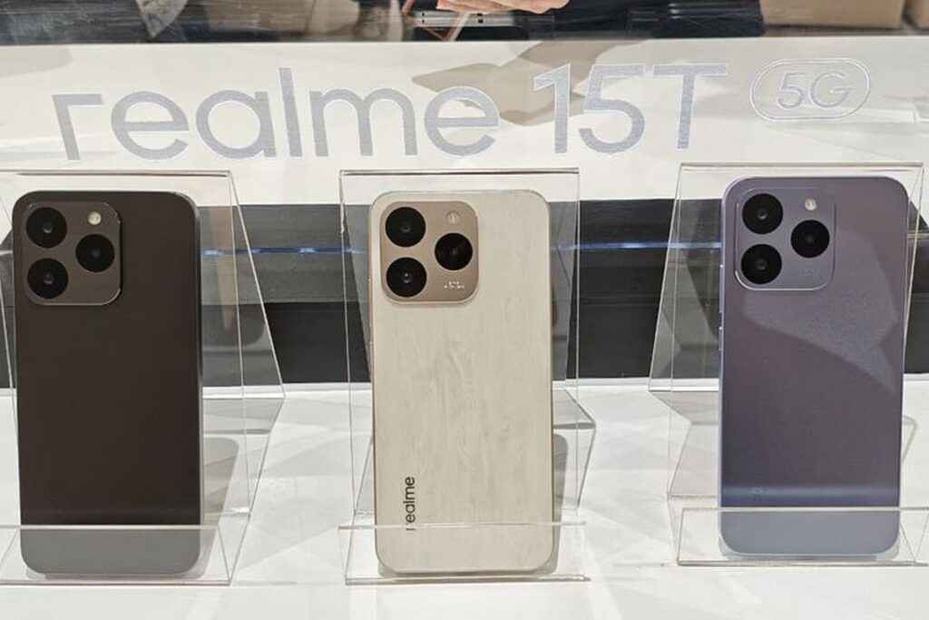 Realme 15T 5G Bawa Baterai 7.000 mAh dalam Bodi Tipis Harga Mulai Rp 3 Jutaan, Tahan 13 Jam Gaming