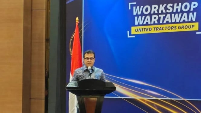 Wamenkominfo Nezar Patria Ungkap Rahasia Kunci Ekonomi Digital RI Melonjak Pesat!