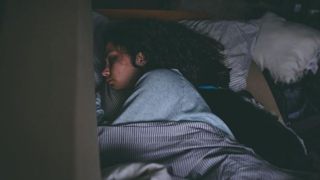 Tidur Gelap vs Terang: Mana yang Lebih Baik untuk Kesehatan Anda? Temukan Faktanya!