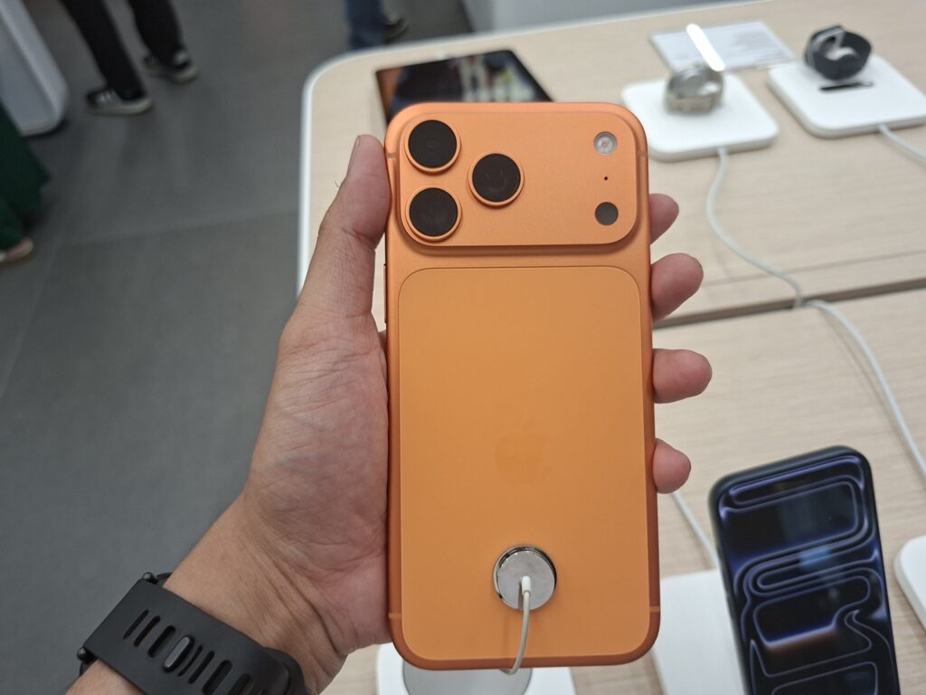 Resmi Meluncur di Indonesia, iPhone 17 Pro Max Ludes dalam Jam, Permintaan Melonjak 50%
