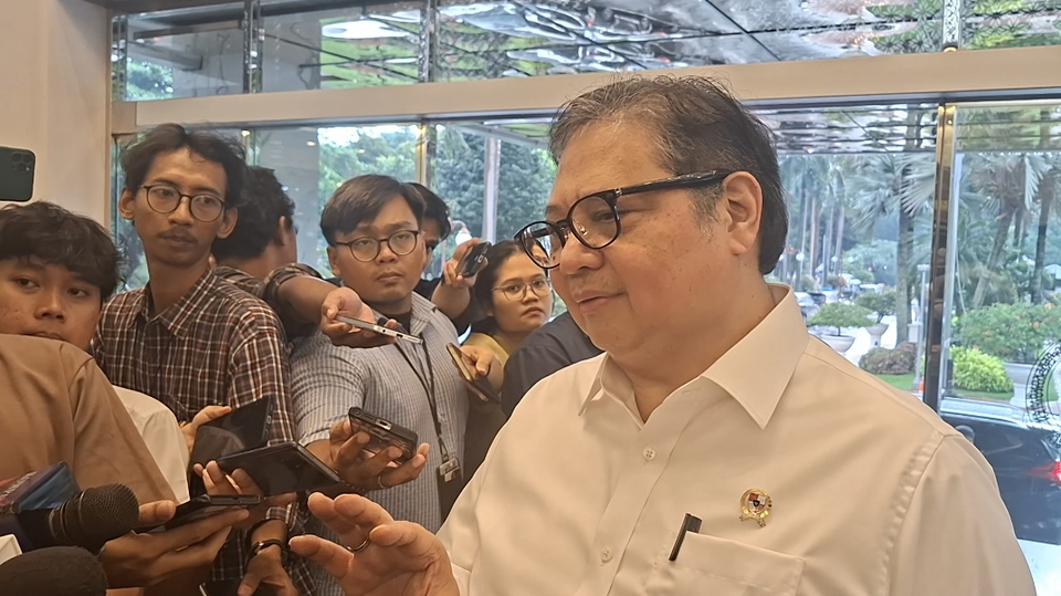 Harga Emas Terus Melonjak, Airlangga: Investasi Aman di Tengah Gejolak Ekonomi